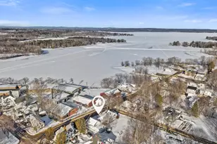 49 North St, Newport, ME 04953 - Photo 12