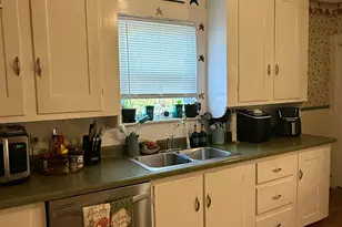 49 Cargill St, Livermore Falls, ME 04254 - Photo 8