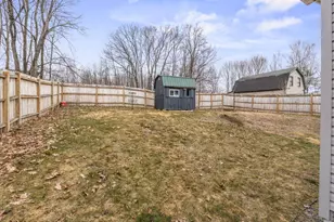 16 W Pleasant St, Oakland, ME 04963 - Photo 36