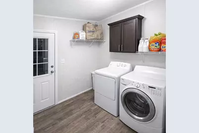 16 W Pleasant Street, Oakland, ME 04963 - Photo 10