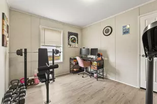 16 W Pleasant St, Oakland, ME 04963 - Photo 32