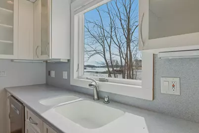 17 Commercial Street, Kittery, ME 03904 - Photo 8