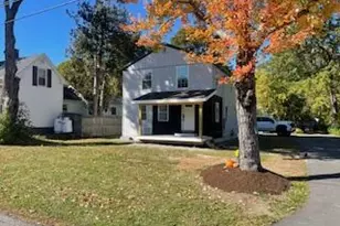18 Woodbury St, Bangor, ME 04401 - Photo 2