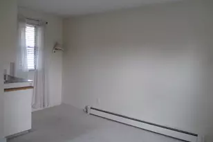 14 Stewart St, Lewiston, ME 04240 - Photo 12