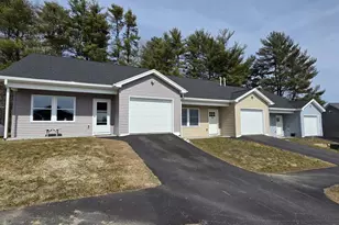 25 Village Cir, Augusta, ME 04330 - Photo 1