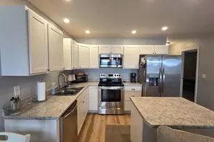 25 Village Cir, Augusta, ME 04330 - Photo 6