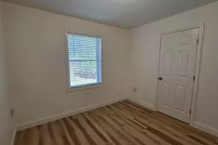 25 Village Cir, Augusta, ME 04330 - Photo 20