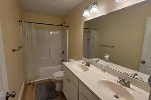 25 Village Cir, Augusta, ME 04330 - Photo 18