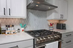 47 Long Sands Rd, York, ME 03909 - Photo 10