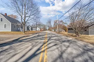 57 Beechwood St, Thomaston, ME 04861 - Photo 18