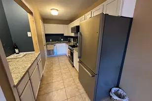 35 Mathews Ave, Waterville, ME 04901 - Photo 4