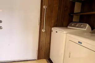 979 Essex St, Bangor, ME 04401 - Photo 8