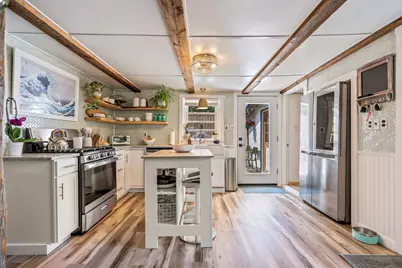 195 Temple Avenue, Old Orchard Beach, ME 04064 - Photo 8