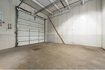 1110 Minot Avenue, Auburn, ME 04210 - Photo 24
