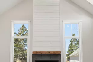 67 Jordan Ave, Brunswick, ME 04011 - Photo 10