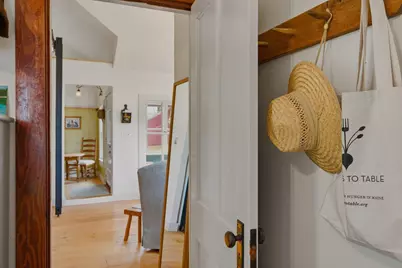 24 Newson Avenue, Kittery, ME 03904 - Photo 18