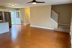 9 Pebble Ln, Sanford, ME 04073 - Photo 4