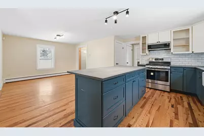 17 Glen Avenue, Waterville, ME 04901 - Photo 12