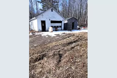 527 Canaan Road, Hartland, ME 04943 - Photo 2