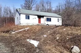 527 Canaan Rd, Hartland, ME 04943 - Photo 1