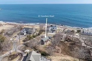 81 Goodwin Rd, Kittery, ME 03905 - Photo 2