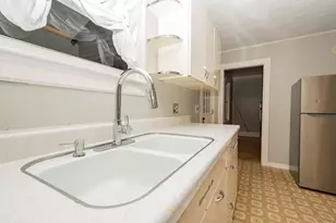 479 Essex St, Dover Foxcroft, ME 04426 - Photo 10