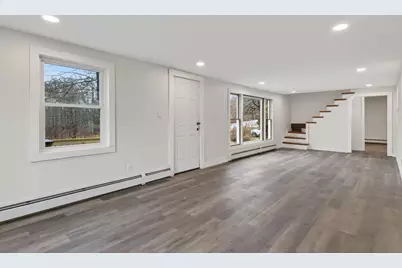 27 Bradford Road, Wiscasset, ME 04578 - Photo 4