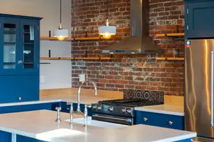 15 Brown St, Portland, ME 04101 - Photo 10