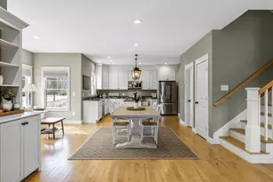 2 Franklin Cir, Cape Elizabeth, ME 04107 - Photo 10