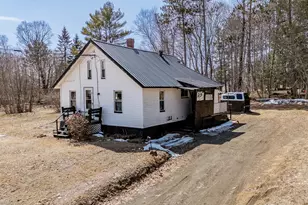 17 Daggett St, Milo, ME 04463 - Photo 46