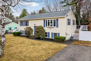 6 Crestwood Dr, Westbrook, ME 04092 - Photo 2