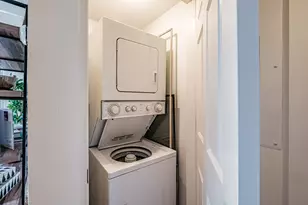 25 Howard St, Portland, ME 04101 - Photo 12