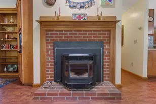 69 Cottage St, Hampden, ME 04444 - Photo 20