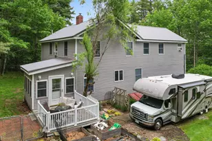 69 Cottage St, Hampden, ME 04444 - Photo 2