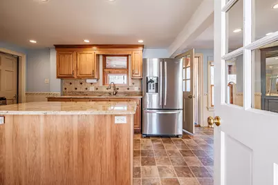 11 Summer Street, Norway, ME 04268 - Photo 8