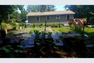 372 Massachusetts Avenue, Millinocket, ME 04462 - Photo 2