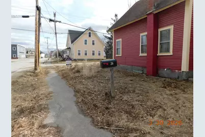 26 Water Street, Newport, ME 04953 - Photo 4