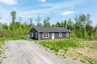 52 Lindsay Dr, Levant, ME 04456 - Photo 20