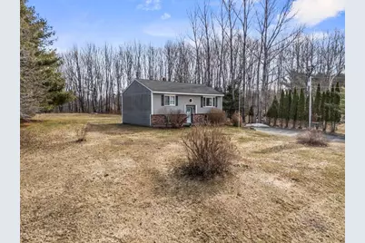 27 Oak Ridge Drive, Standish, ME 04084 - Photo 2