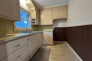 33 Franklin St, Augusta, ME 04330 - Photo 18