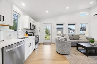 17 Canter Way #17, Scarborough, ME 04074 - Photo 6