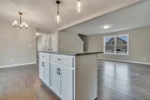 8 Sugar Bush Ln, Old Orchard Beach, ME 04064 - Photo 6