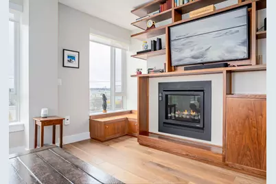 387 Commercial Street #322, Portland, ME 04101 - Photo 8