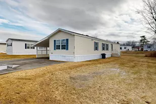 25 Sarah Ave, Lewiston, ME 04240 - Photo 2