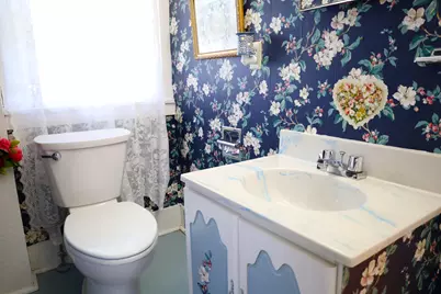 42 Thirteenth Street, Bangor, ME 04401 - Photo 32