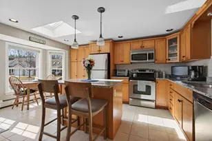 63 Shiretowne Common Dr, Kennebunk, ME 04043 - Photo 2