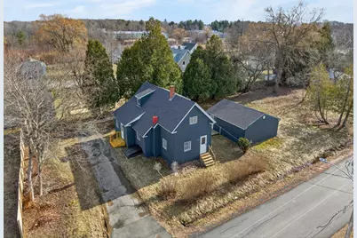 8 Autumn Street, Rockland, ME 04841 - Photo 1