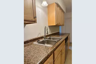 106 S Belfast Avenue, Augusta, ME 04330 - Photo 6