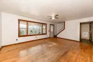 468 New Vineyard Rd, Farmington, ME 04938 - Photo 16