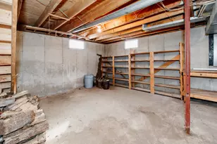 468 New Vineyard Rd, Farmington, ME 04938 - Photo 36